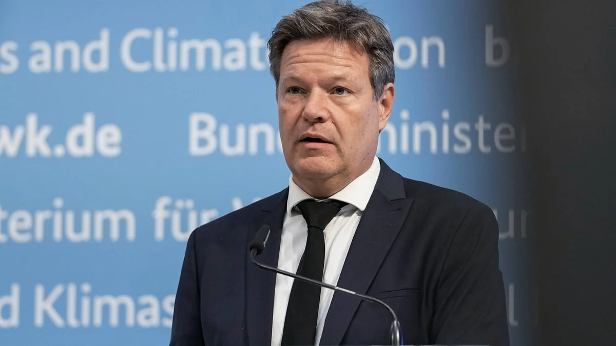 habeck-ruft-naechste-alarmstufe-zur-gasversorgung-aus