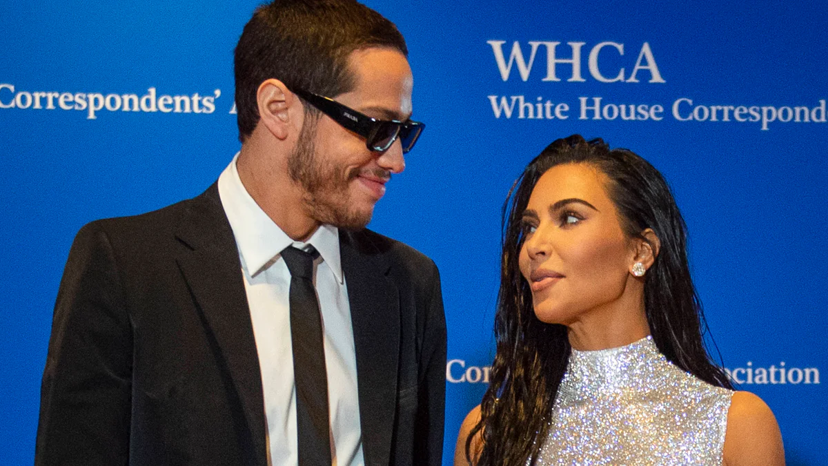 Kim Kardashian mit pikanter Penis-Beichte