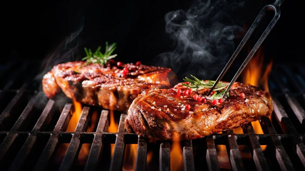 Erster Discounter senkt Fleisch-Preise
