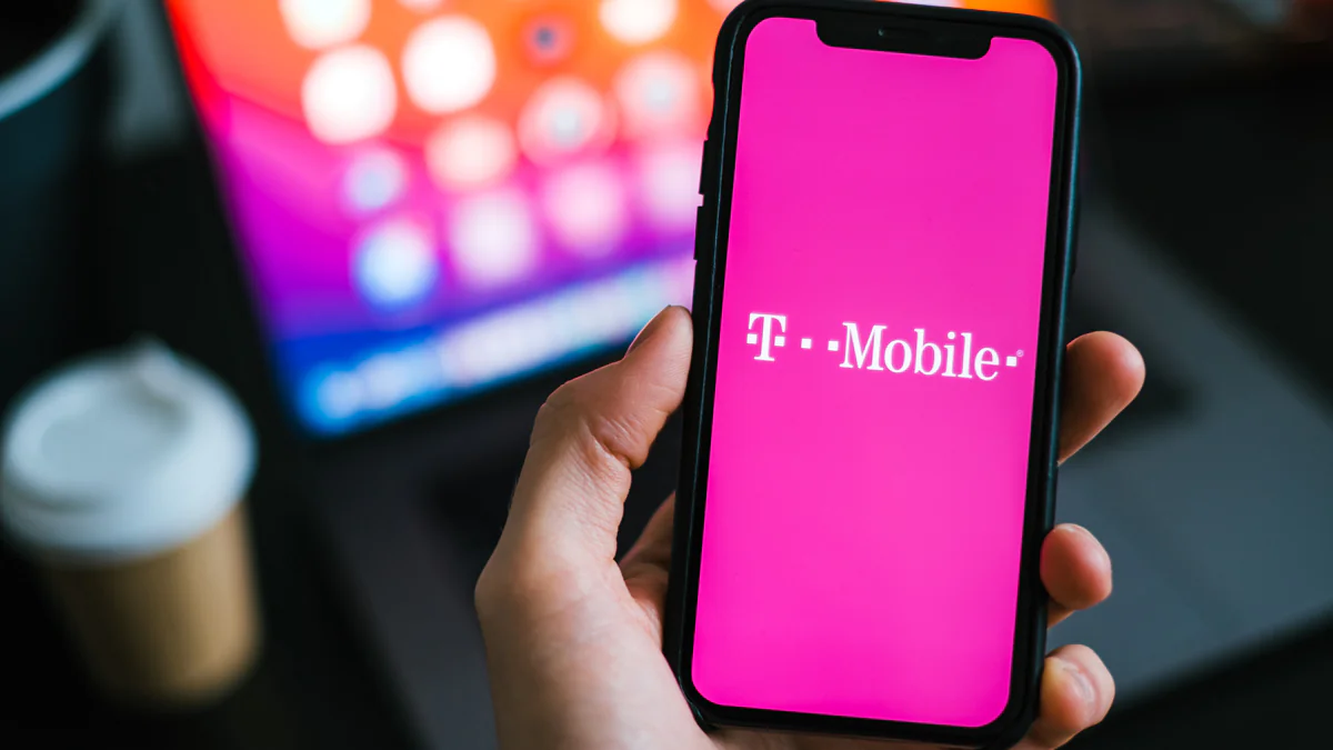Drei große Mobilfunkanbieter müssen sich vor Gericht verantworten