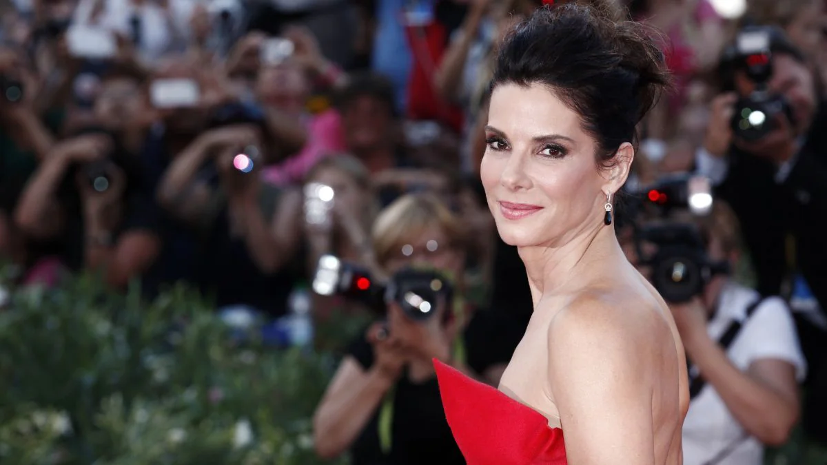 Theorie geht viral: Sind Keanu Reeves und Sandra Bullock echte Vampire?