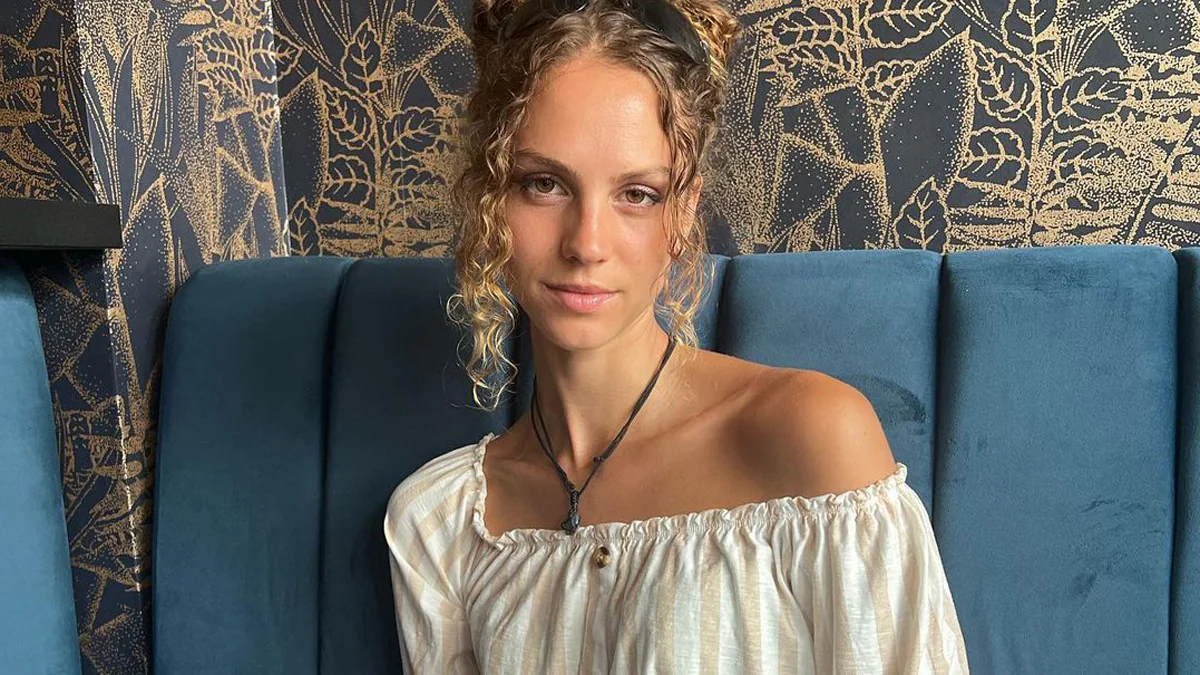 „GNTM“: Simone spricht erstmals über schlimme Erfahrungen und bricht in Tränen aus