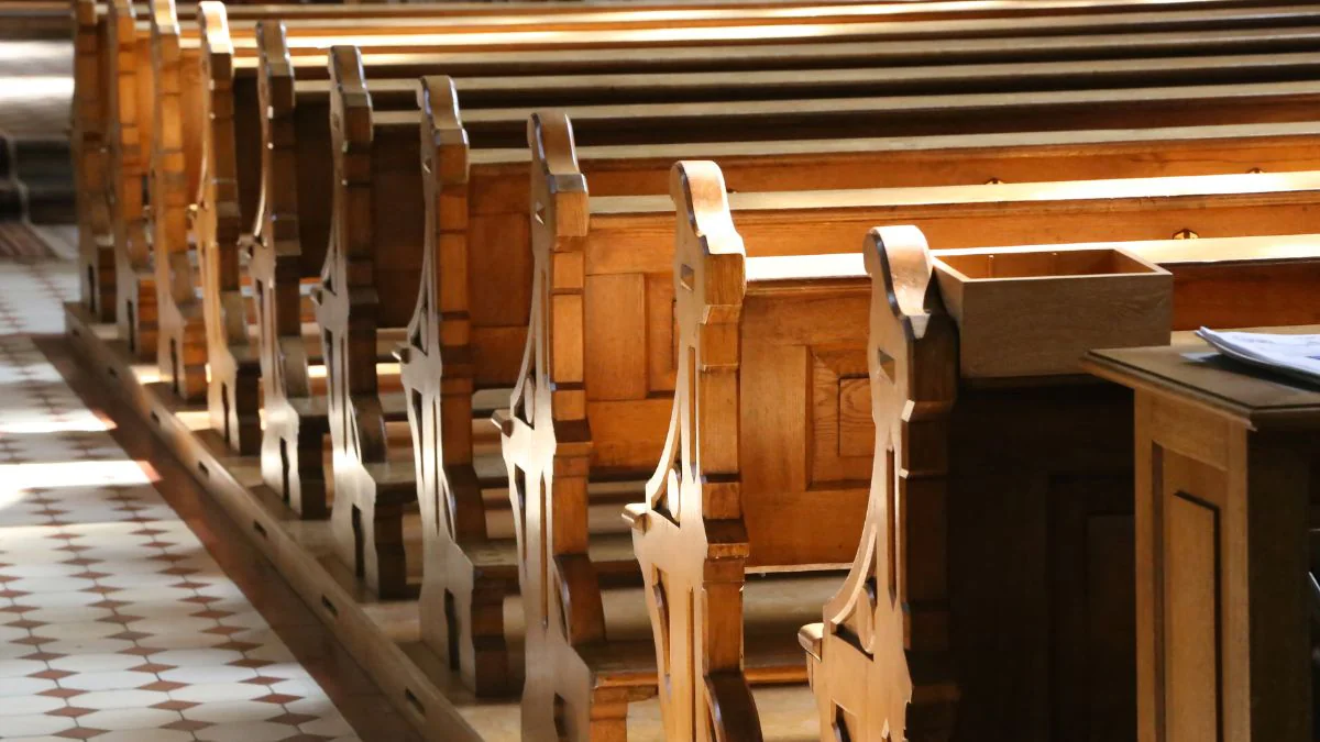 Julia Winter muss zahlen: Ärger um Pornodreh in Kirche