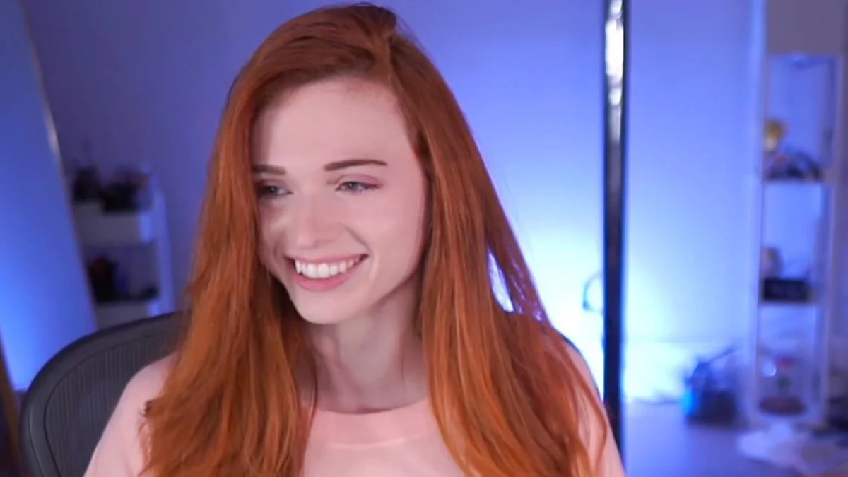 Missbrauch und Erpressung: Amouranth spricht über traumatische Erlebnisse