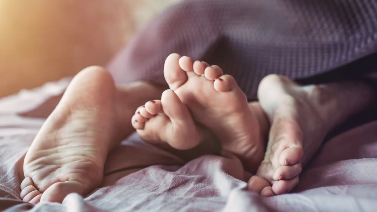 Doppeldecker-Stellung: Diese Sex-Position sorgt für lustvolle Stunden