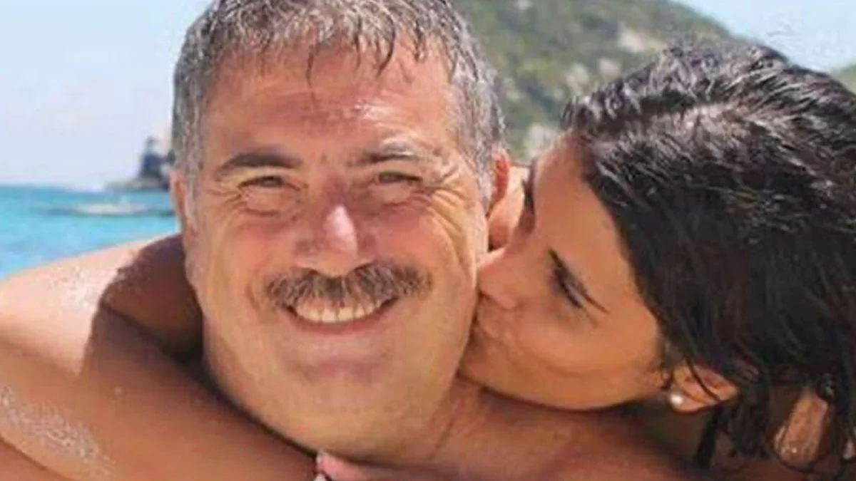 60-Jähriger stirbt bei Tinder-Date mit 3 Frauen