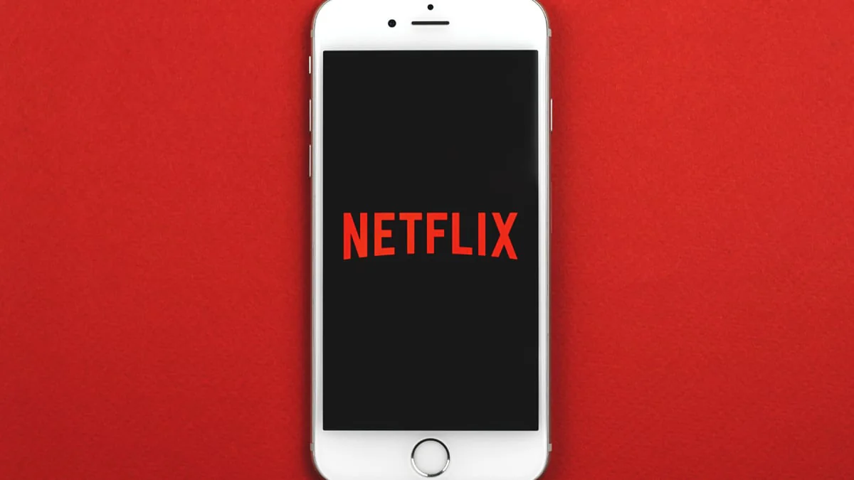 Fans unter Schock: Neue Netflix-Serie nach nur einer Staffel abgesetzt