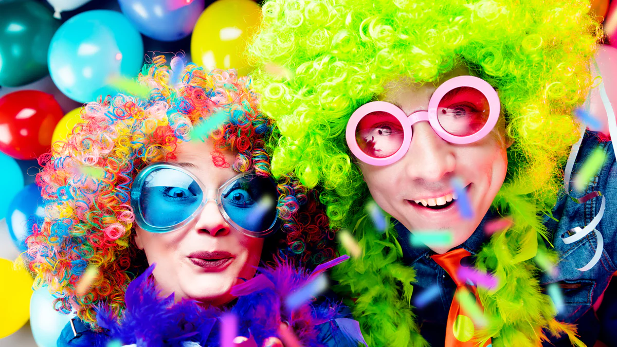 10.000 Euro Strafe: Welche Kostüme an Karneval verboten sind