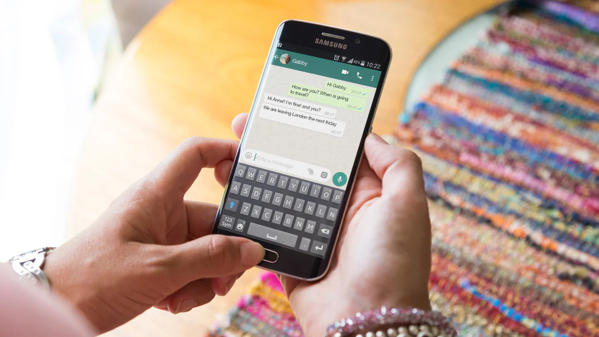 Häufiger Fehler kann die gesamten WhatsApp-Chats für Fremde freigeben