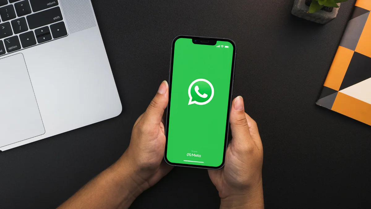 Neuer Button: WhatsApp führt praktisches Feature ein