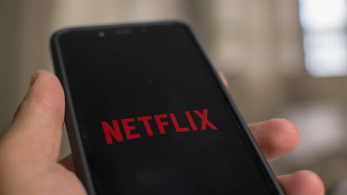 herber-schlag-fuer-netflix-dreh-einer-beliebten-serie-muss-unterbrochen-werden