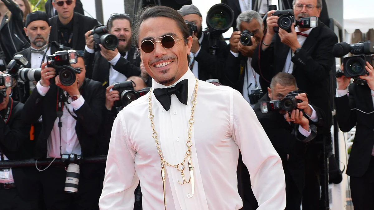 Internet-Star Salt Bae muss New Yorker Kult-Restaurant schließen
