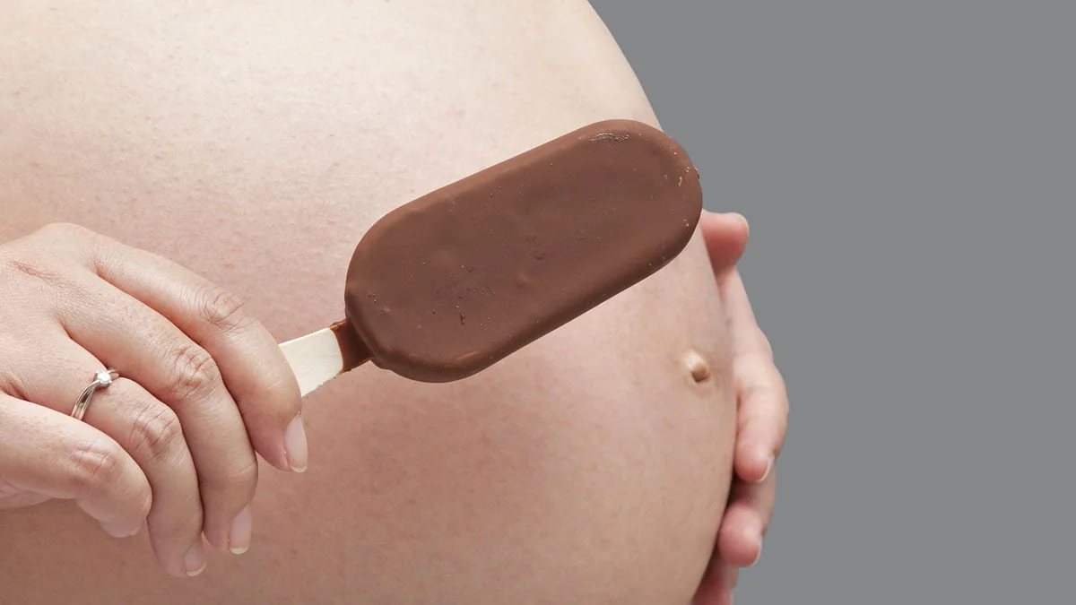 Eis in der Schwangerschaft essen: Die Risiken