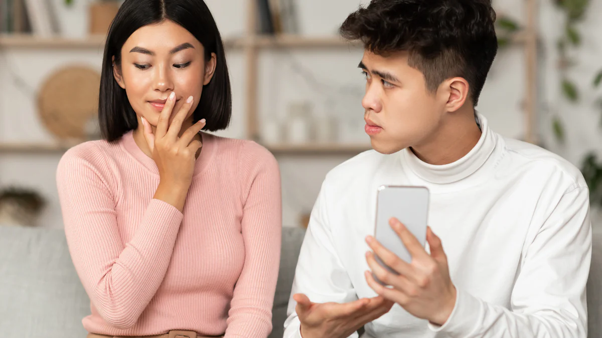 Diese 6 Anzeichen können bedeuten, dass der Partner fremdgeht