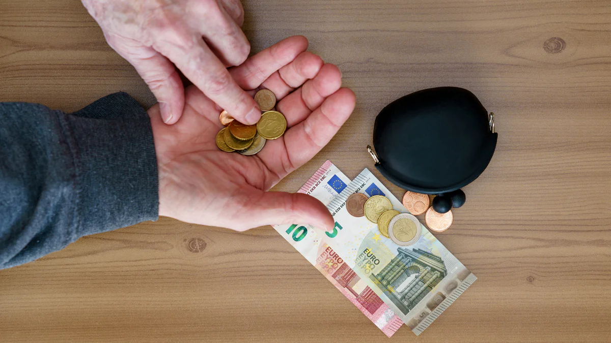 Millionen Bürgern steht Extra-Geld zu: So bekommt man die monatliche Zahlung