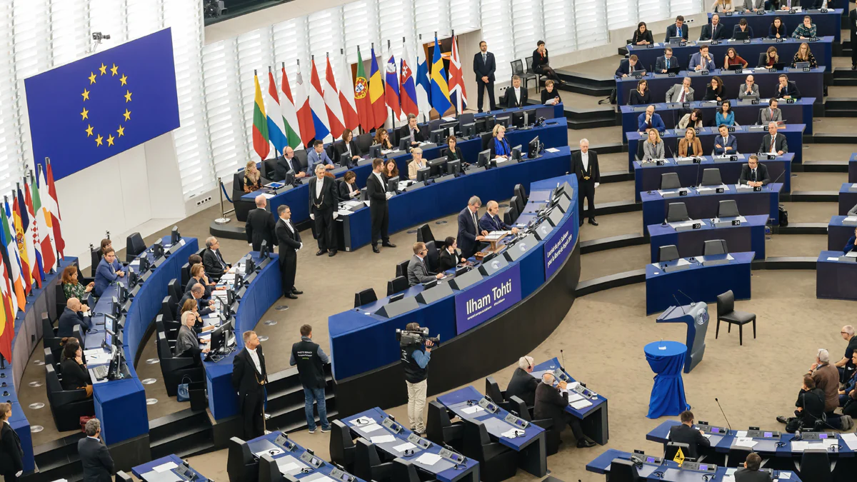 50.000 EU-Beamte bekommen Gehaltserhöhung