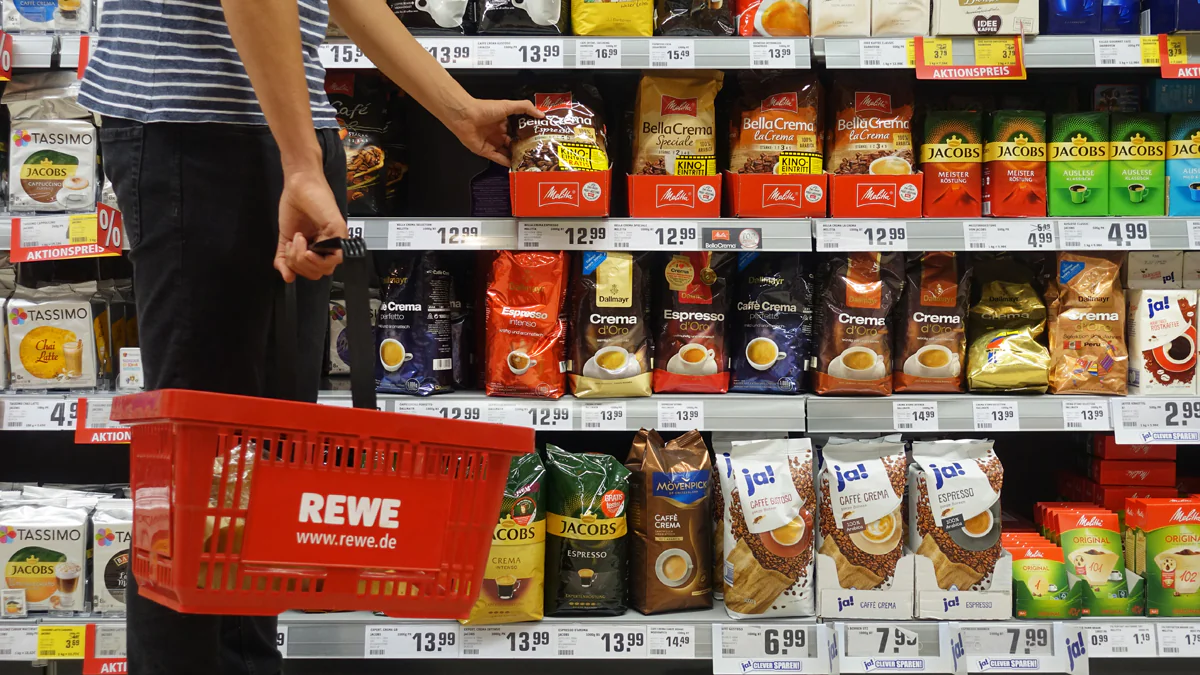 Rewe veröffentlicht dringenden Hinweis an Kunden - 