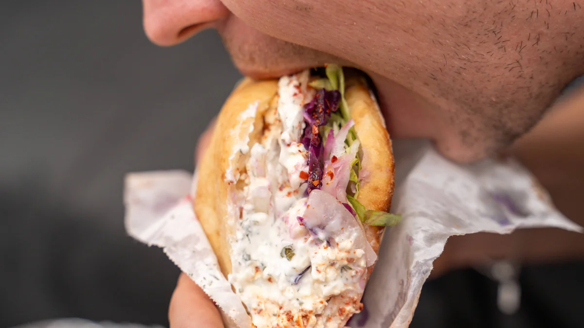 Döner im Supermarkt: Edeka und Rewe wollen gefragtes neues Produkt anbieten