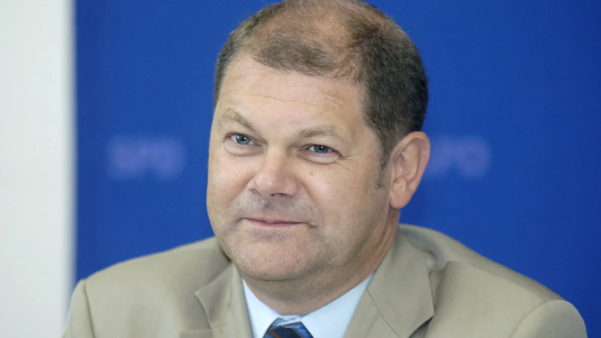 Olaf Scholz: So sah der Bundeskanzler vor 19 Jahren aus