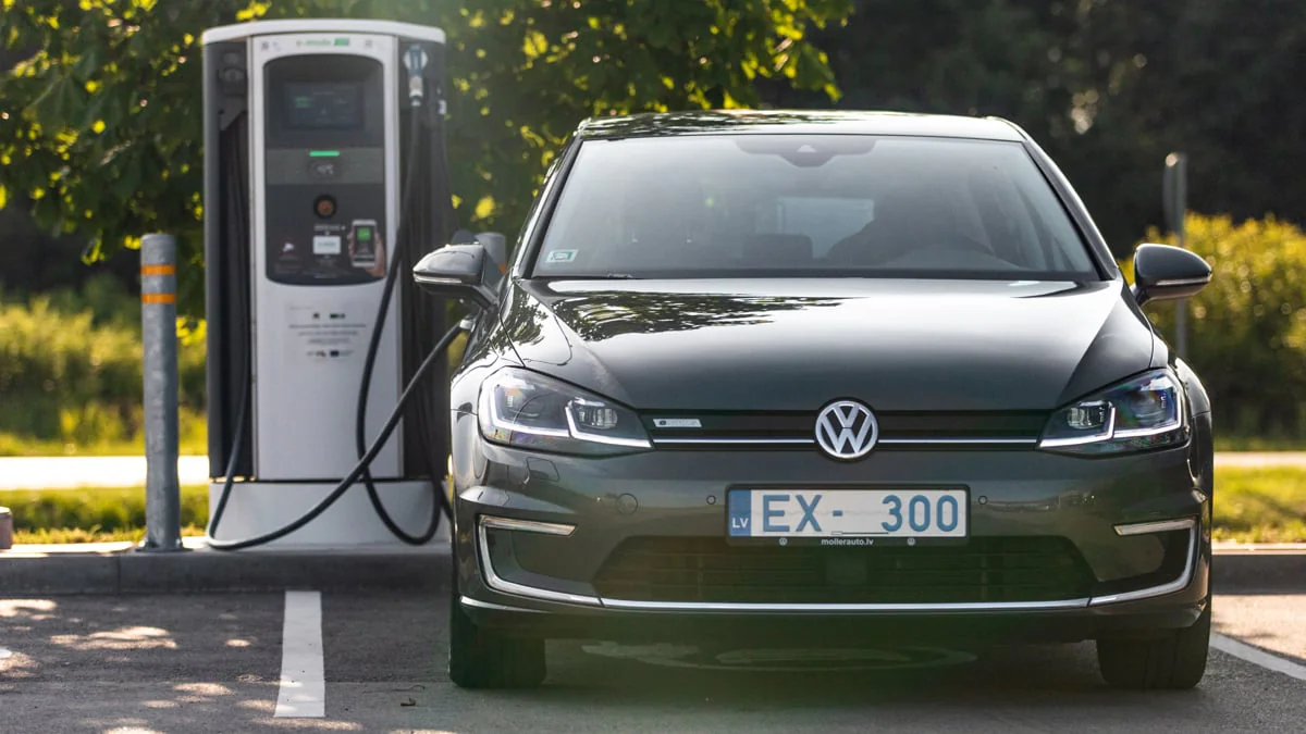 Volkswagen gelingt Durchbruch: Super-Akku für E-Autos kommt
