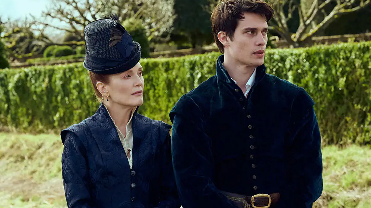 „Mary & George“: Die wahre Geschichte hinter der neuen Serie mit Julianne Moore