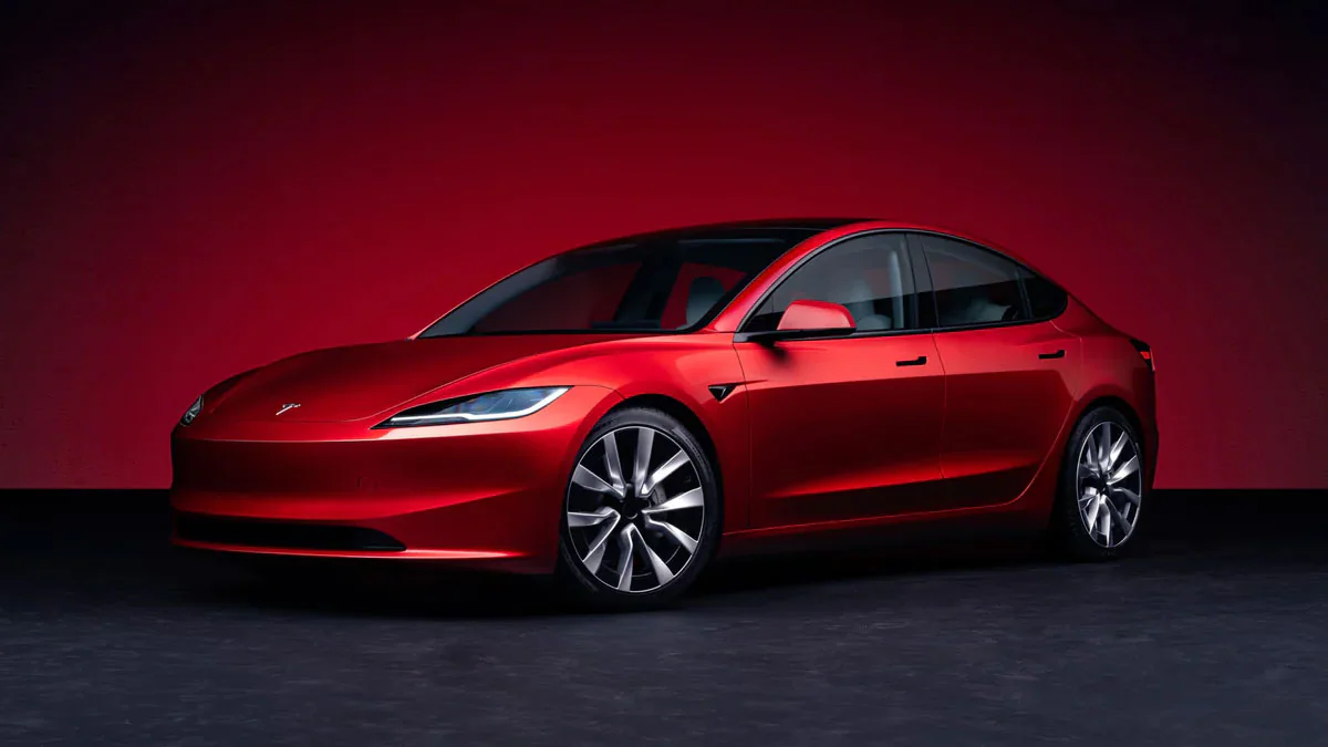 Tesla: Neues Update sorgt für adaptives Fernlicht