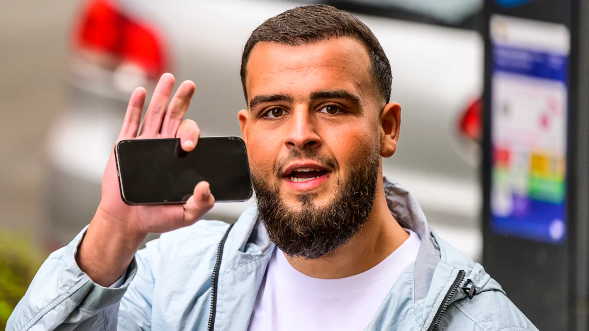 Oliver Pocher: Rapper Fat Comedy nach Ohrfeige vor Gericht verurteilt