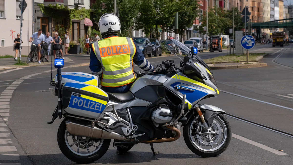 Fußball-EM 2024: Deutschlandfahne soll für Polizei verboten werden