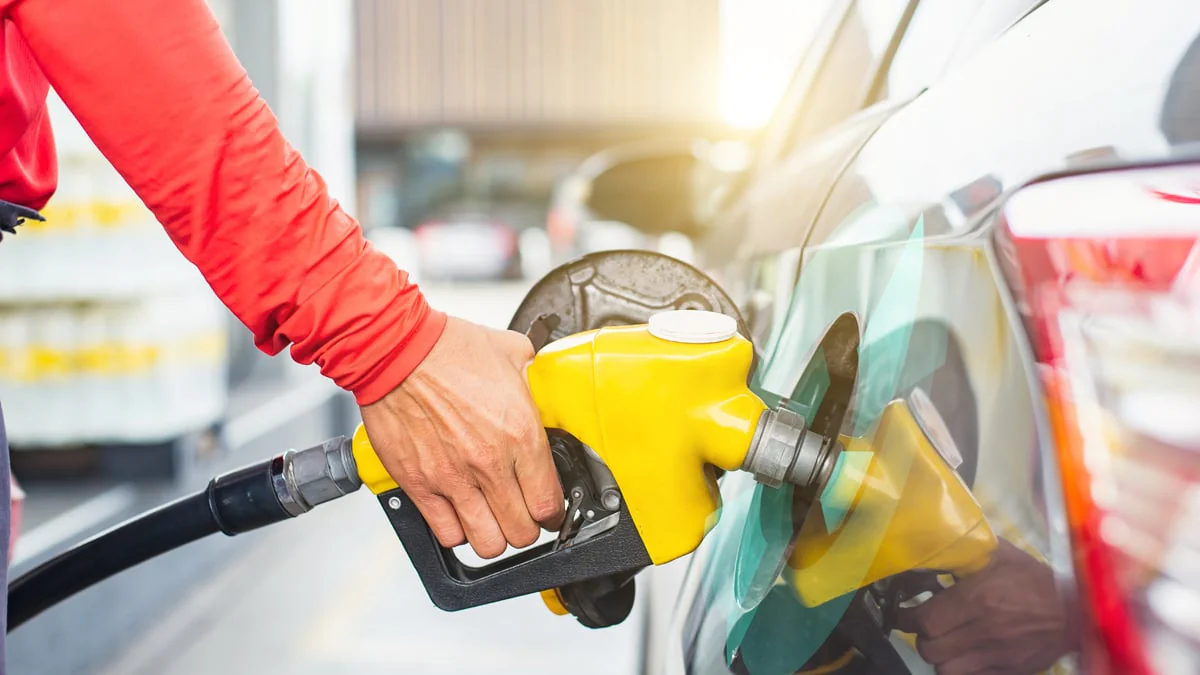 Diesel aus Frittenfett: Tankstellen bieten neue Kraftstoffe an