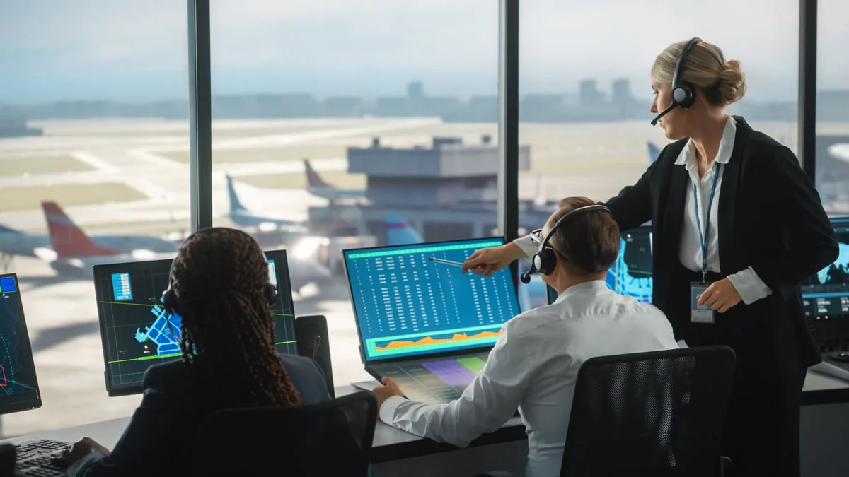 Gehalt als Fluglotse: Für diesen Job gibt es besonders viel Geld