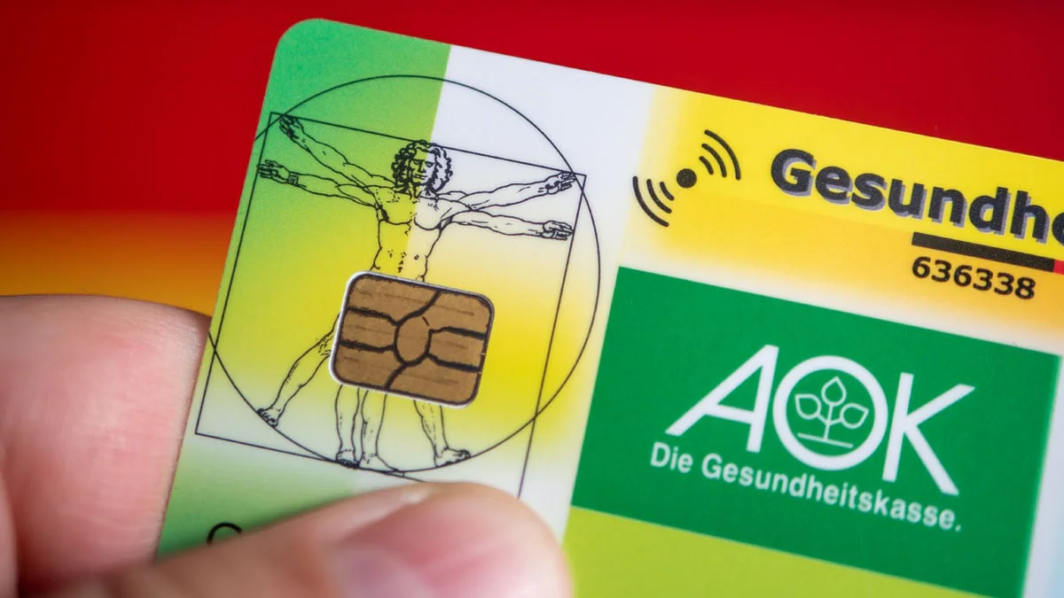 gesundheitskarte-steht-vor-dem-aus-ab-2026-gibt-es-ein-komplett-neues-verfahren