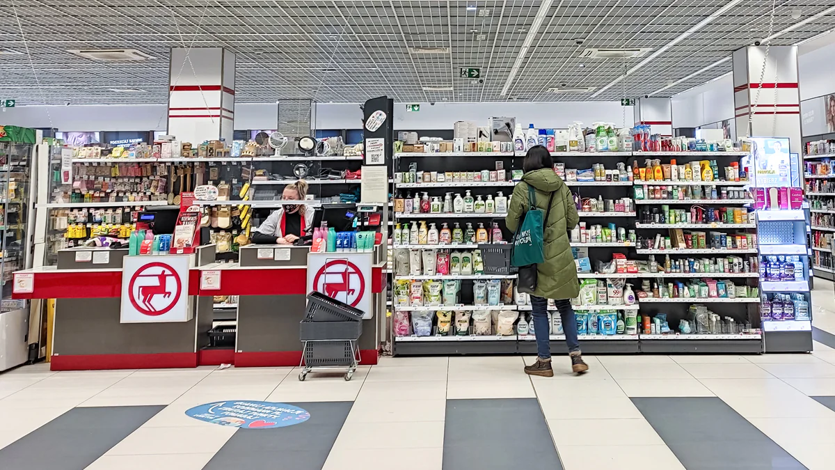 Codes auf Preisschildern bei Rossmann: So können Kunden Geld sparen