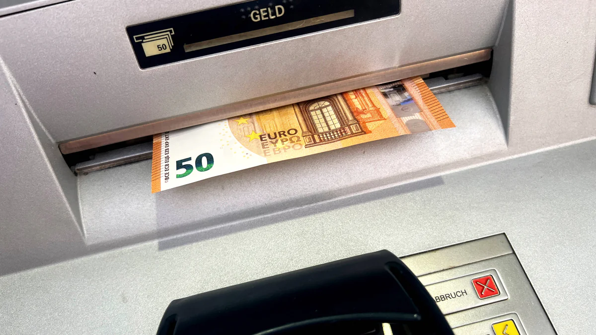Plötzlich ist das Konto leer: Betrüger wenden perfiden IBAN-Trick an