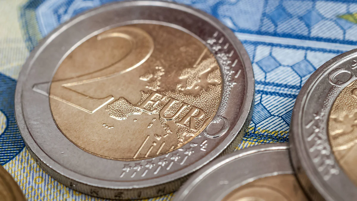 Besondere 2-Euro-Münze mit Gedenkmotiv aus Deutschland ist 2.500 Euro wert