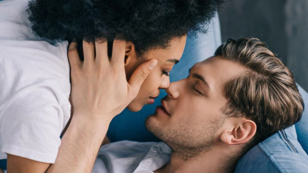 10 Dinge die alle glücklichen Paare am Wochenende machen