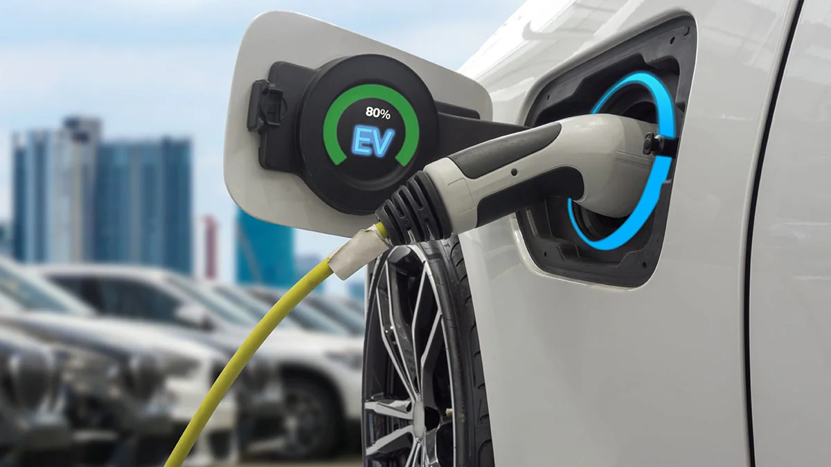 ADAC - so teuer sind E-Autos im Vergleich zu Diesel und Benziner 