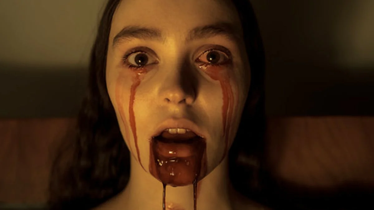 Verstörender Horrorfilm mit Lily-Rose Depp bald im Stream: Zuschauer flüchteten reihenweise aus dem Kino