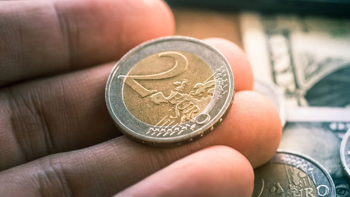 jetzt-im-umlauf-neue-zwei-euro-muenze-mit-deutschem-wahrzeichen-veroeffentlicht