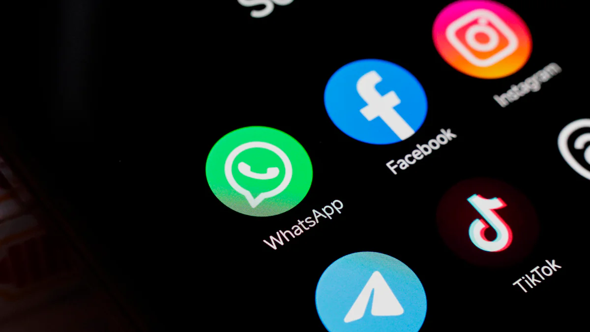WhatsApp überrascht mit grundlegender Neuerung: Auf dieses Feature haben Millionen User gewartet