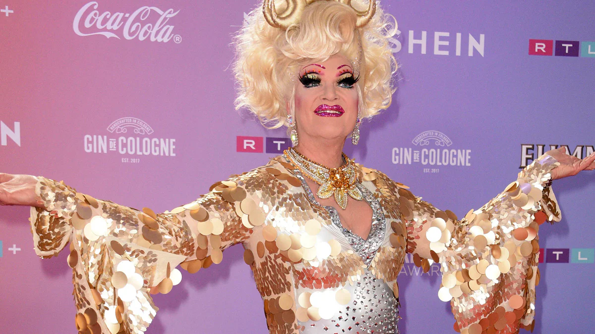 Olivia Jones Vermögen: So viel Geld verdient die Dragqueen
