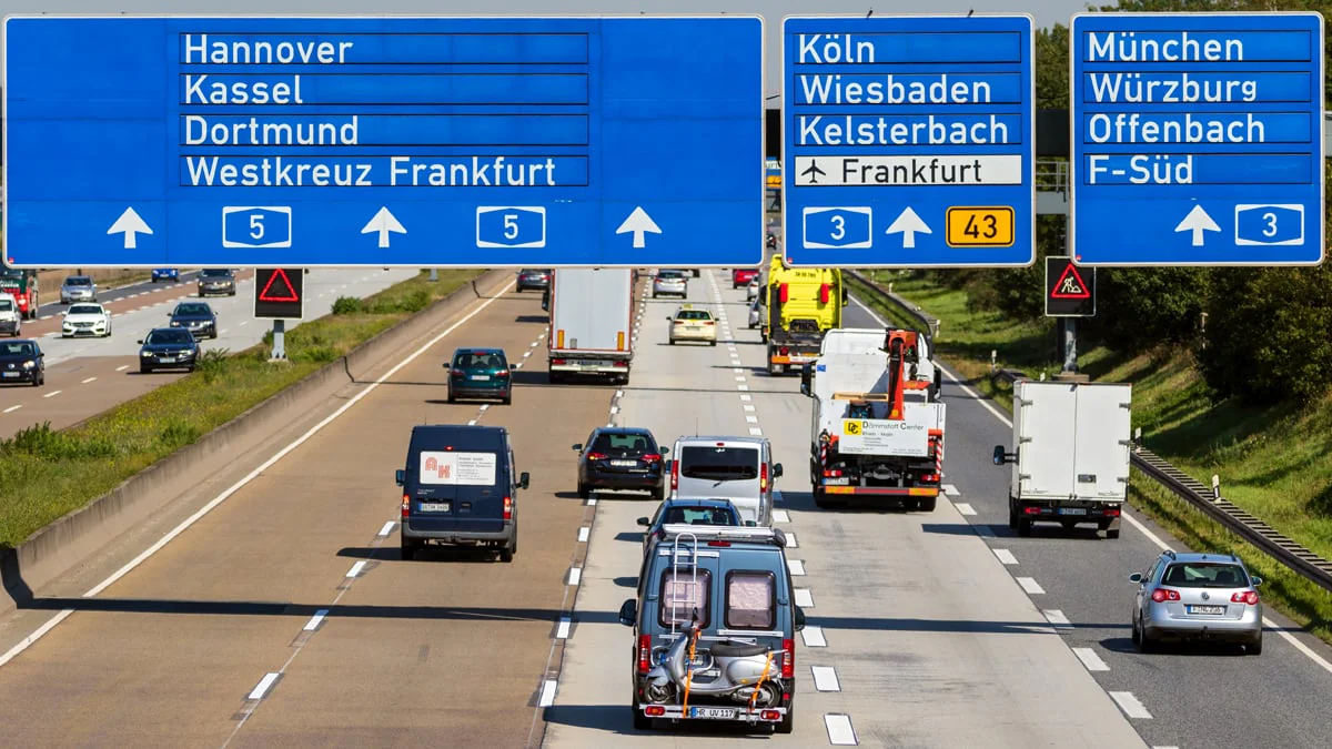 100.000 Euro Bußgeld: Dieser Autobahn-Fehler kann besonders teuer werden