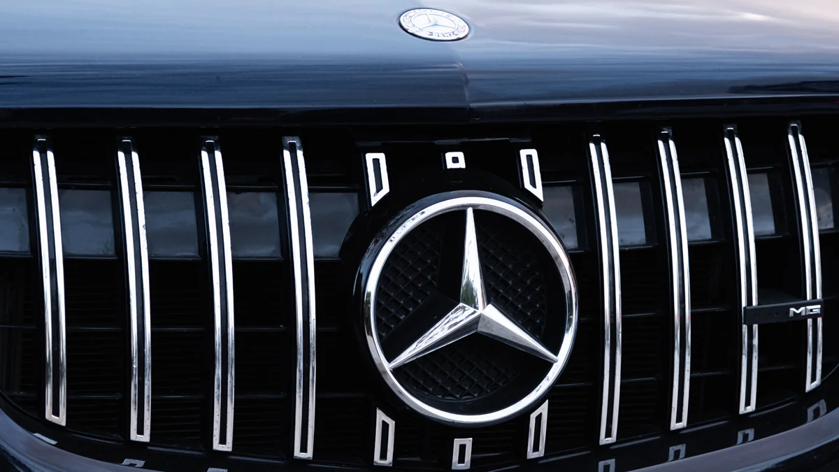 Bis zu 500.000 Euro: Mercedes zahlt Mega-Abfindung