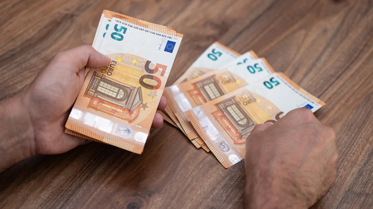 Bedingungsloses Grundeinkommen: 1.200 Euro monatlich für jeden gefordert