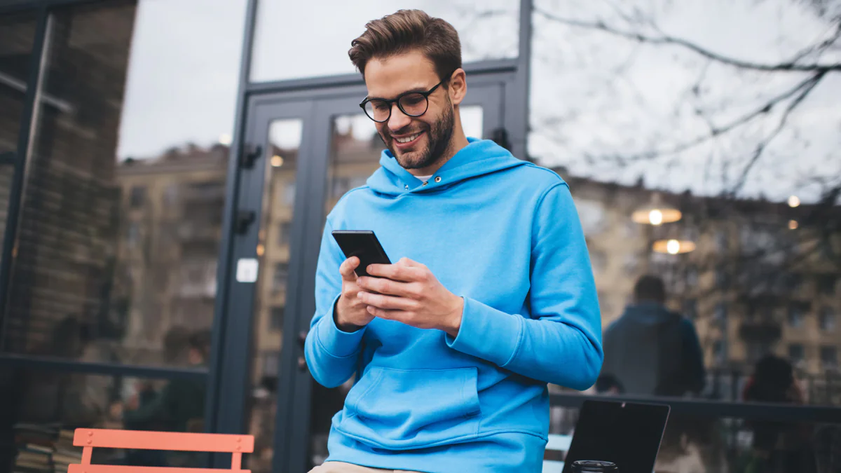 Smartphone-Nutzer können bald Geld sparen: EU führt im Juni neue Regeln ein