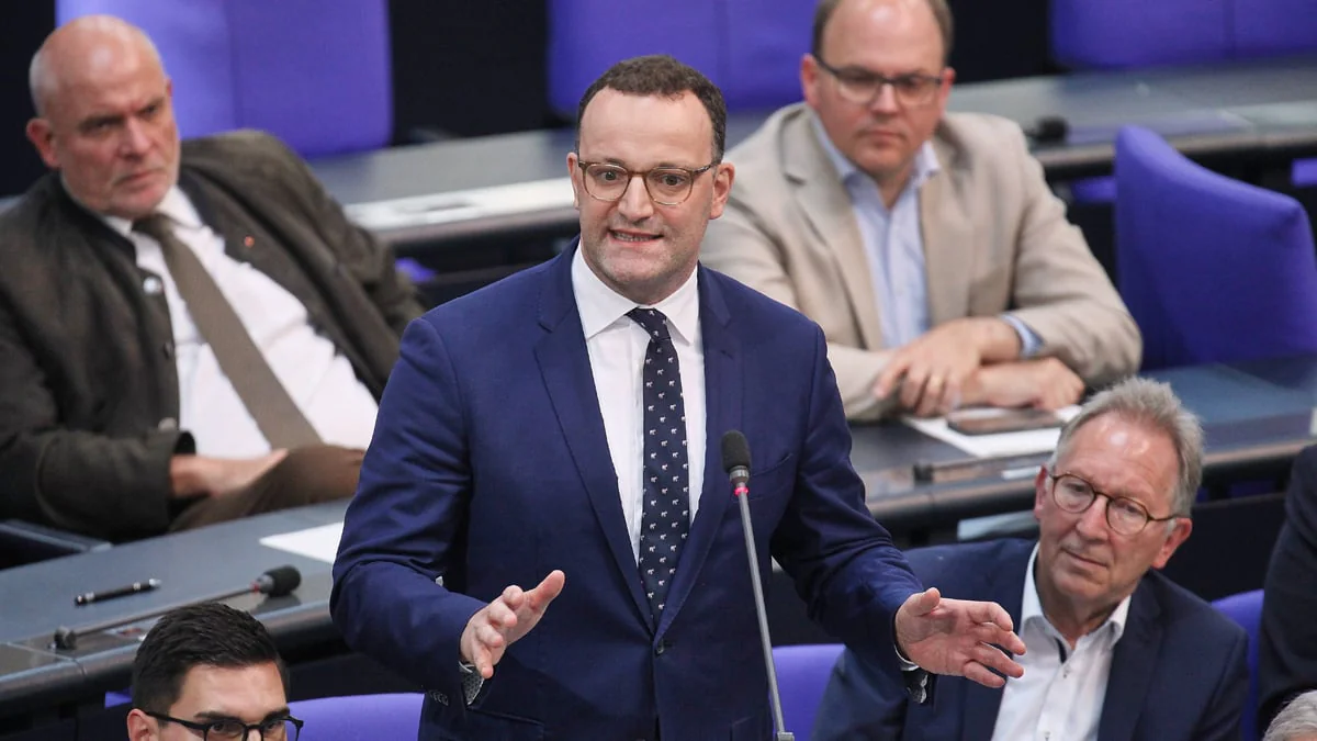 Maskenaffäre belastet Jens Spahn: Es geht um bis zu 623 Millionen Euro