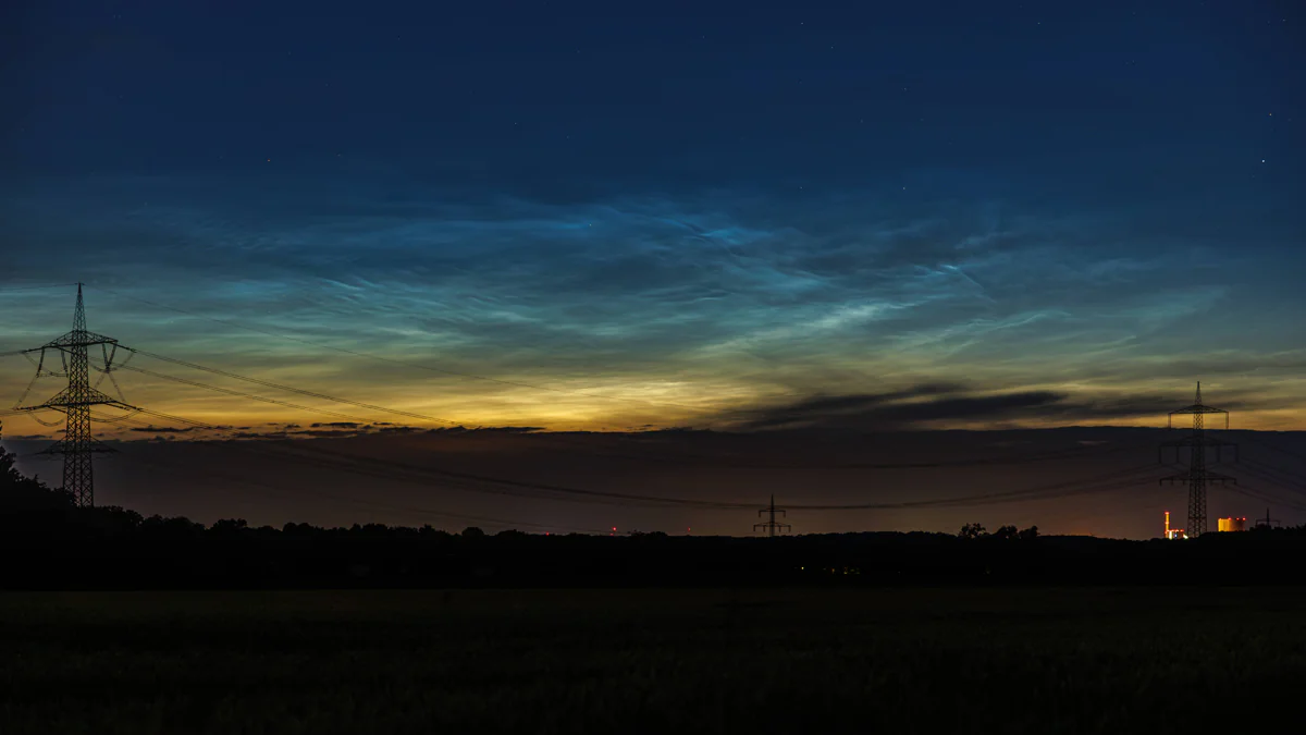 Leuchtende Nachtwolken über Deutschland: Seltenes Himmelsspektakel erwartet