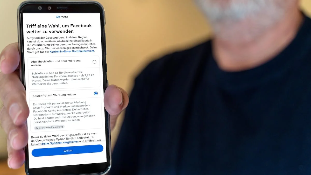 Ein Nutzer steht vor der Wahl: Facebook kostenpflichtig ohne Werbung nutzen oder kostenlos mit personalisierter Werbung