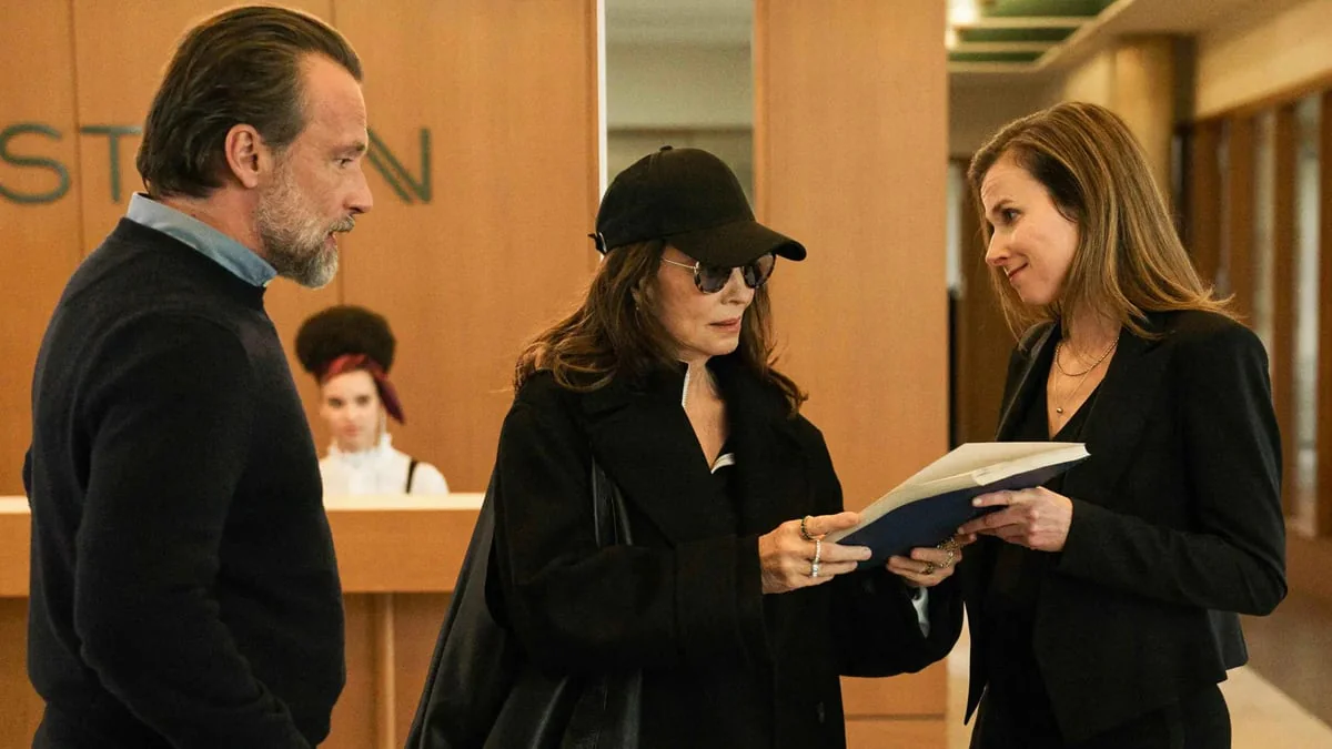 „Call My Agent: Berlin“: Disney+ überrascht mit Kultserie – „Charmant, genial und fesselnd“