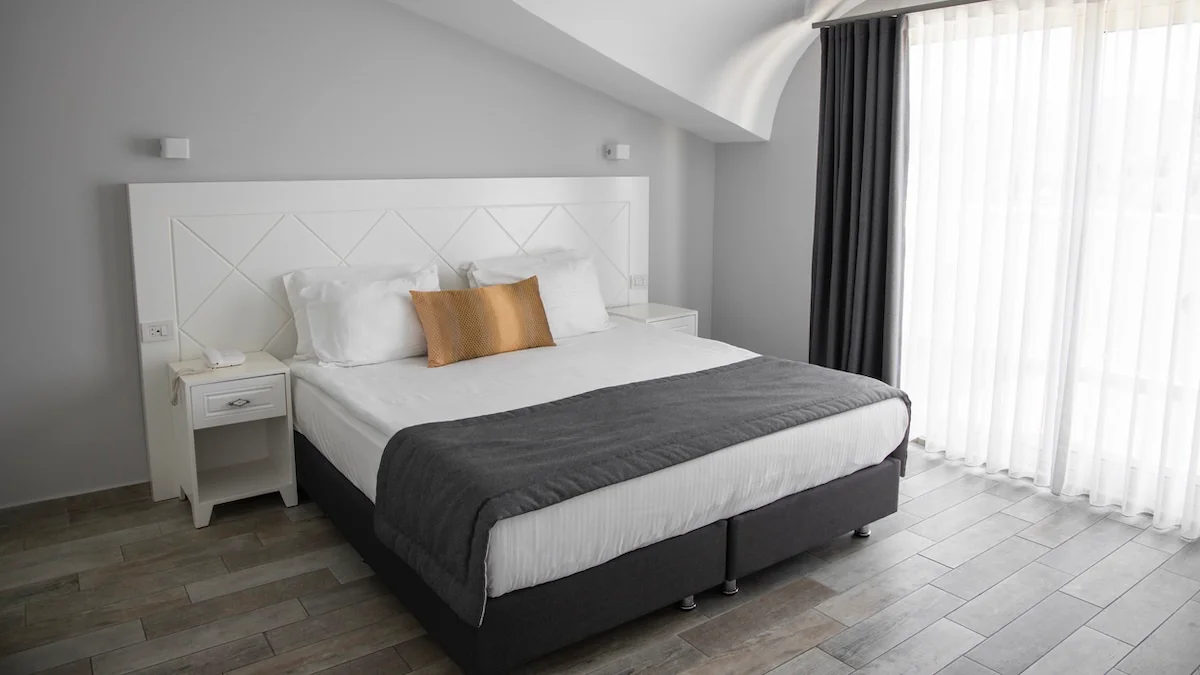 bettschal-hotelzimmer-erklaerung