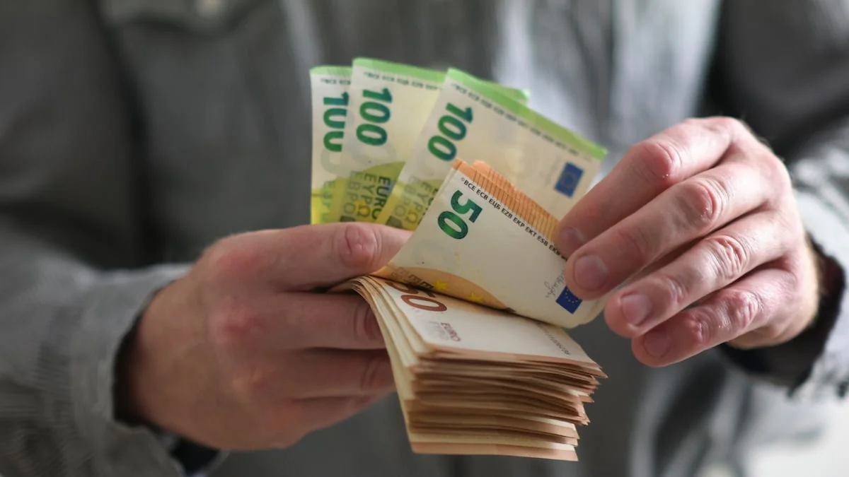 kloetze-beamter-gehalt-trotz-suspendierung